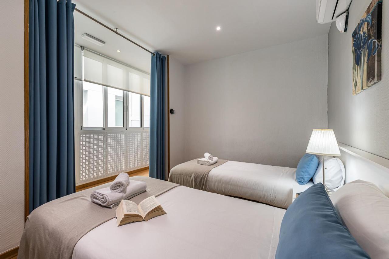 Waou Apartamentos En Sol Confort 3 Madrid Luaran gambar